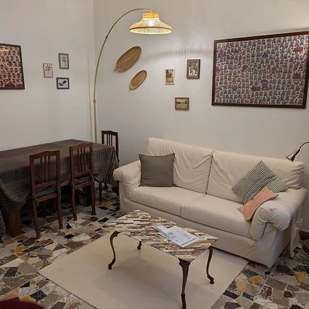 Daire Corte Della Rosa Floransa